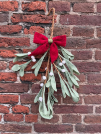 Bos Mistletoe met strik van vilt