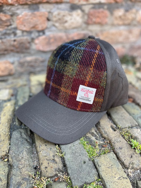 Harris Tweed Baseball cap Rust check