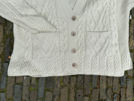 B251 Dames vest Roomwit