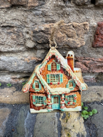 Metaal Gingerbread huis met blauwe deur