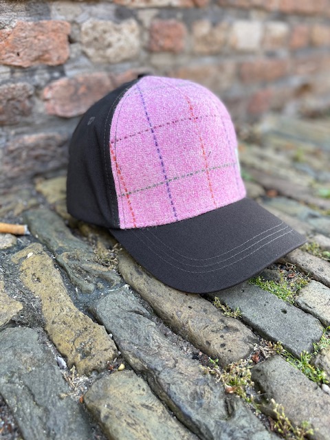 Harris Tweed Baseball cap Bright Pink check