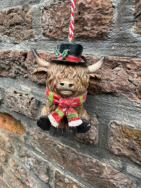 Schotse Hooglander hanger met rode sjaal