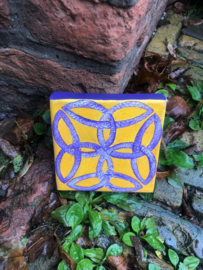Mini Celtic shield knoop