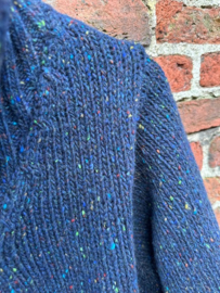 C283 Wol/Cashmere trui met ritsje in "Rich Navy"