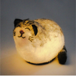 Cyperse / Streepjes Cat Lamp