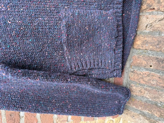 SJ700M One pocket curve back - Seabed