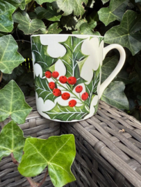 Kerstbeker Hulst met rode besjes