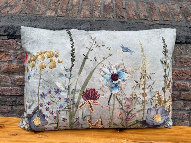 Geborduurd BlauwGelige bloemen kussen Rechthoek
