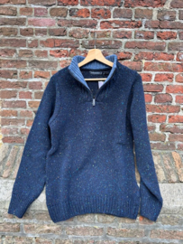 C283 Wol/Cashmere trui met ritsje in "Rich Navy"