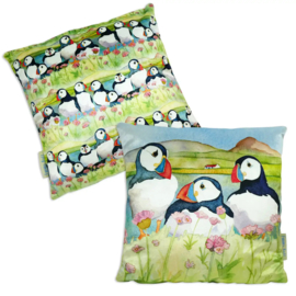 Emma Ball kussen Puffins aan land