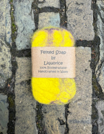 Felted Soap Geel/Paarsig
