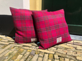 Harris Tweed Fucsia ruitjes