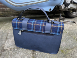 The Large Navy overcheck ruit