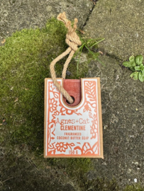 Soap-on-a-Rope Clementine