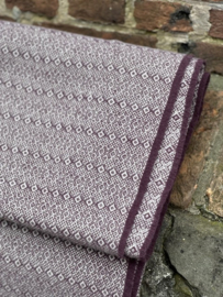 6. Fair Isle deken Aubergine