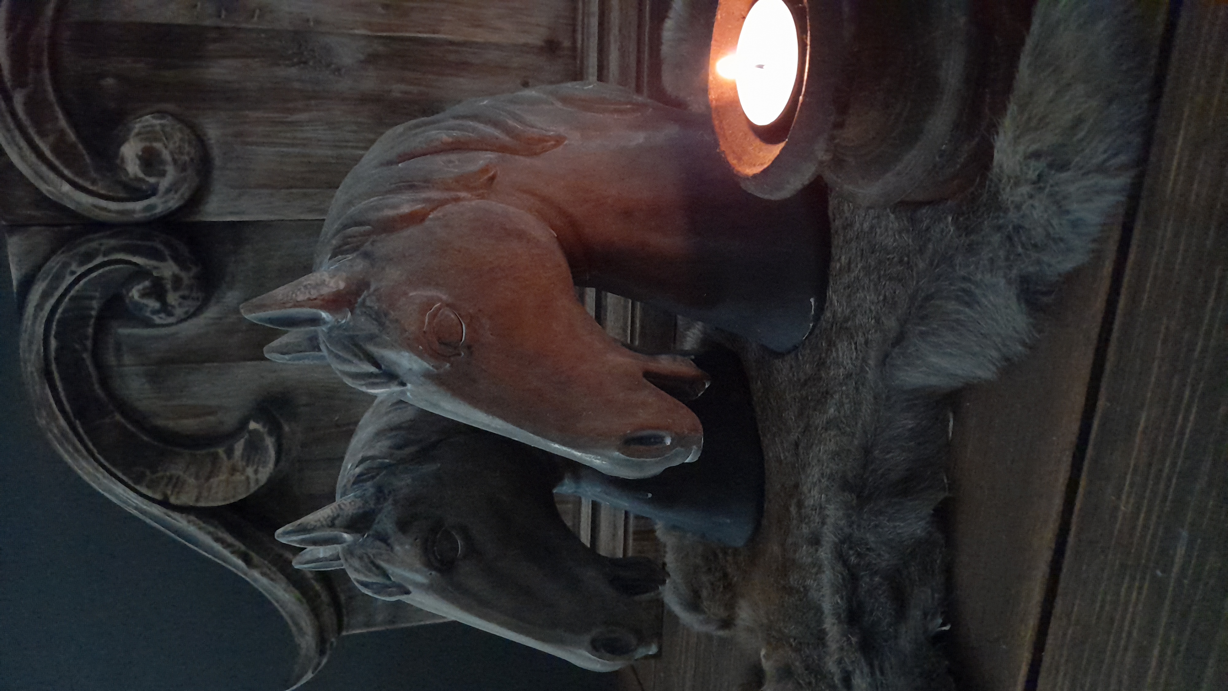 Horse bust