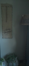 Shabby wall linen