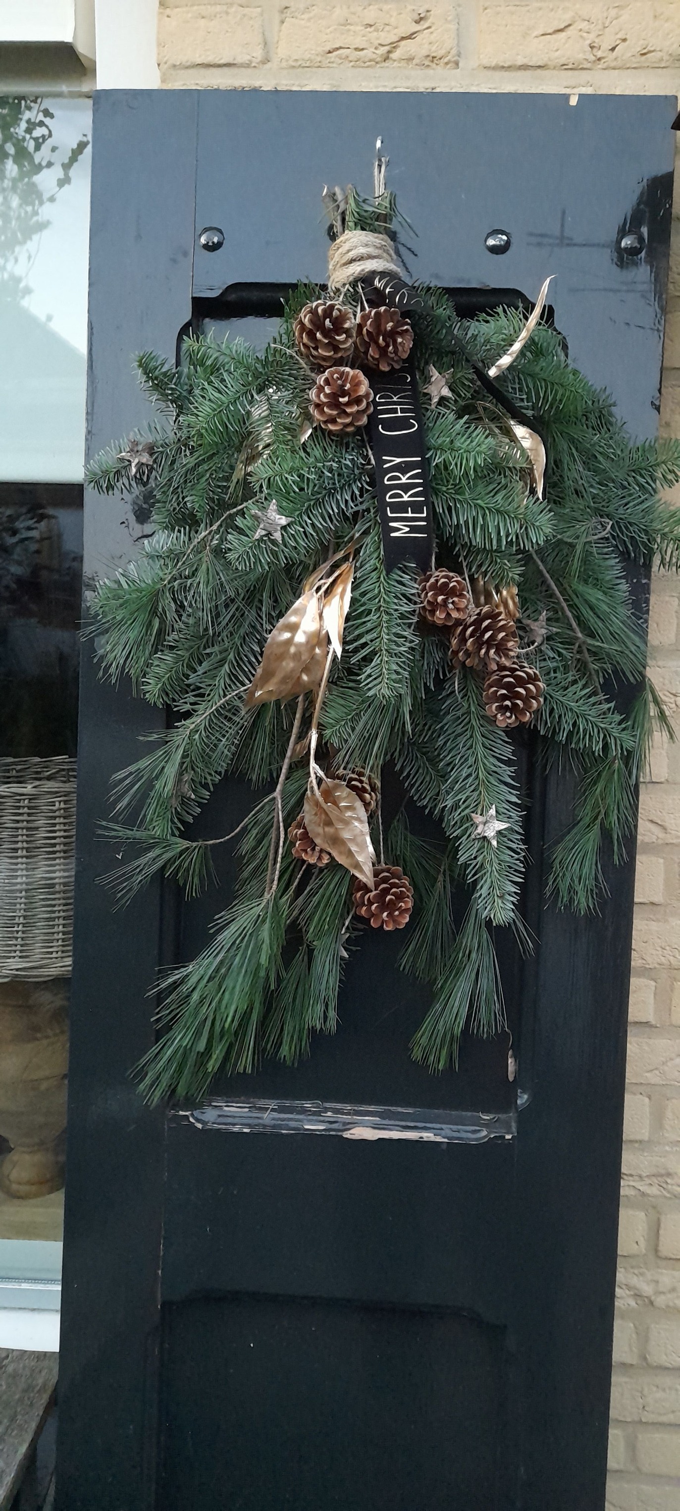 Handgemaakte kerstdecoraties en opdrachten