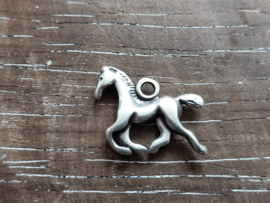 DQ metaal paard Antiek zilver/per stuk