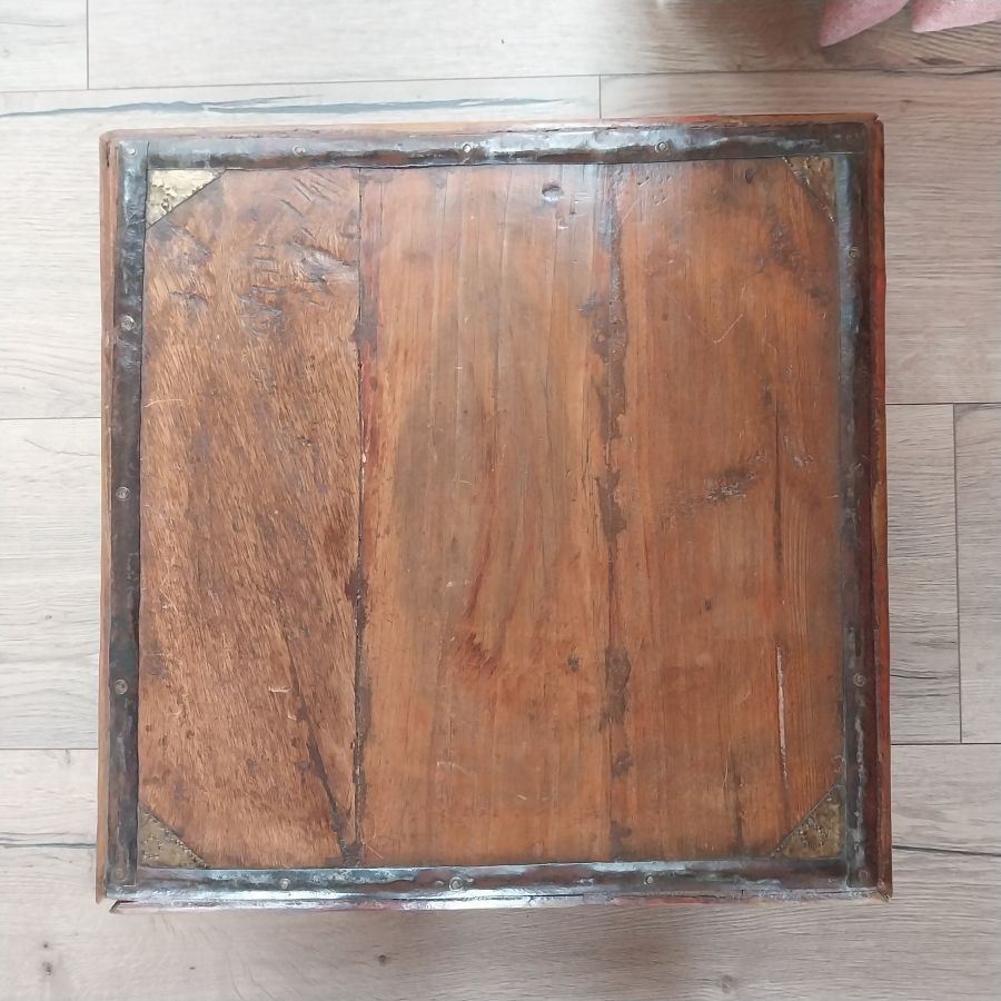 Lage bijzettafel / plantentafel teak 45,5*45,5*18 cm
