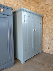 Meidenkast pastelblauw 112,5*55*149 cm