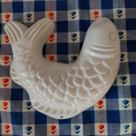 Kleine puddingvorm wit visje 14,5*12,5*3 cm