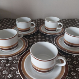 Setje van 5 kop en schotels jaren retro vintage jaren '60/'70