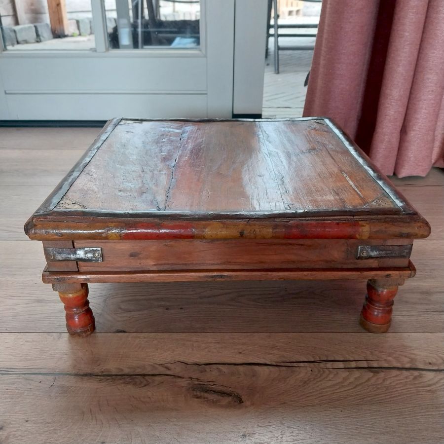 Lage bijzettafel / plantentafel teak 45,5*45,5*18 cm
