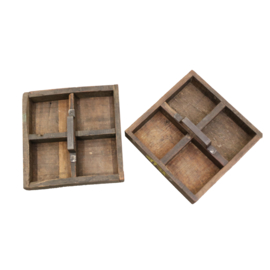 Houten timmermansbak 4 vakken Raw Materials 29*29*9 cm