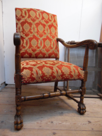 Koninklijke fauteuil