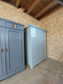 Meidenkast pastelblauw 112,5*55*149 cm