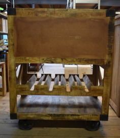 Houten trolley met laatjes 79*43*97 cm