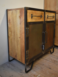 Dressoir teak/metaal 80,5 *40,5 *81,5 cm