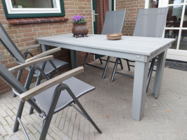 Tuintafel grijs CF39G Esschert Design 180*77*72,2 cm