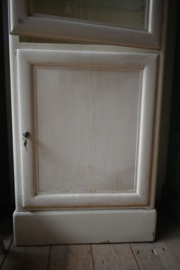 Oude apothekerskast wit metaal 60,5*36*169,5 cm
