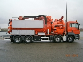8000m3h dry products suction truck