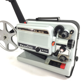 Nr.8890 -- Heurtier P6-24 Bi-Film super8/dubbel8 films 100w. halogeenlamp, deze projector is echt voor de gevorderde filmer, heeft service beurt gehad en werkt naar behoren