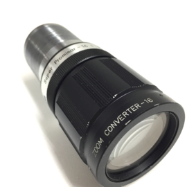PL046 -- Eiki basis lens met zoomconverter geheel zwart, lensen zijn in goede staat