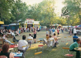 A0156 en A0157, 2 delen --16mm-- The Boulevard of Broken Dreams (1988) theaterfestival met veel dans en muziek, prachtig van kleur en Nederlands en Engels gesproken, speelduur 53 minuten bestaat uit 2 delen in orginele dozen