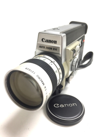 Mooie CANON auto 814 ZOOM super 8 film camera met Canon zoomlens 7.5 mm -60mm van top kwaliteit, is getest, belichtingsmeter en filmtransport werken goed, vele mogelijkheden, incl.orginele tas en Ned.handleiding