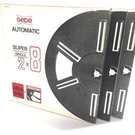 *SUPER 8-- 240 meter  GEPE spoelen (diameter 24,8 cm)  in doos, prijs per stuk