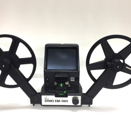 Nr.8737 - Erno EM - 1801 motor viewer met het nieuwe NF system, Super 8 mm motor viewer, met GOKO film cleaner unit, vervoer film : motor en handmatigspoelen tot 240 m. snelheid: variabele van 0 tot 40 fps heeft service beurt gehad en werkt prima