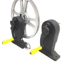 Zware metalen professionele 16mm omspoelers van Newmade Dynamic, geschikt voor 600 meter spoelen, met rem en aan beide zijde heen en terug te spoelen, zware zwarte uitvoering