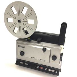 Nr.8850 - PORST 115 voor super 8 films met of zonder geluid, volledig elektronisch geregelde projector, bediening met tiptoetsen, 100W. halogeenlamp, 180m. spoelen , heeft service/revisie beurt gehad en werkt perfect
