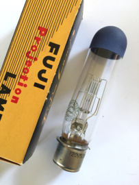 Nr. A154-- Fuij projection lamp 220 volt 500 Watt met bajonet