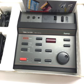 Nr.8741 -- Hama Video CUT 220 Montage apparaat voor Video 8/Hi 8/VHS in orginele doos, compleet