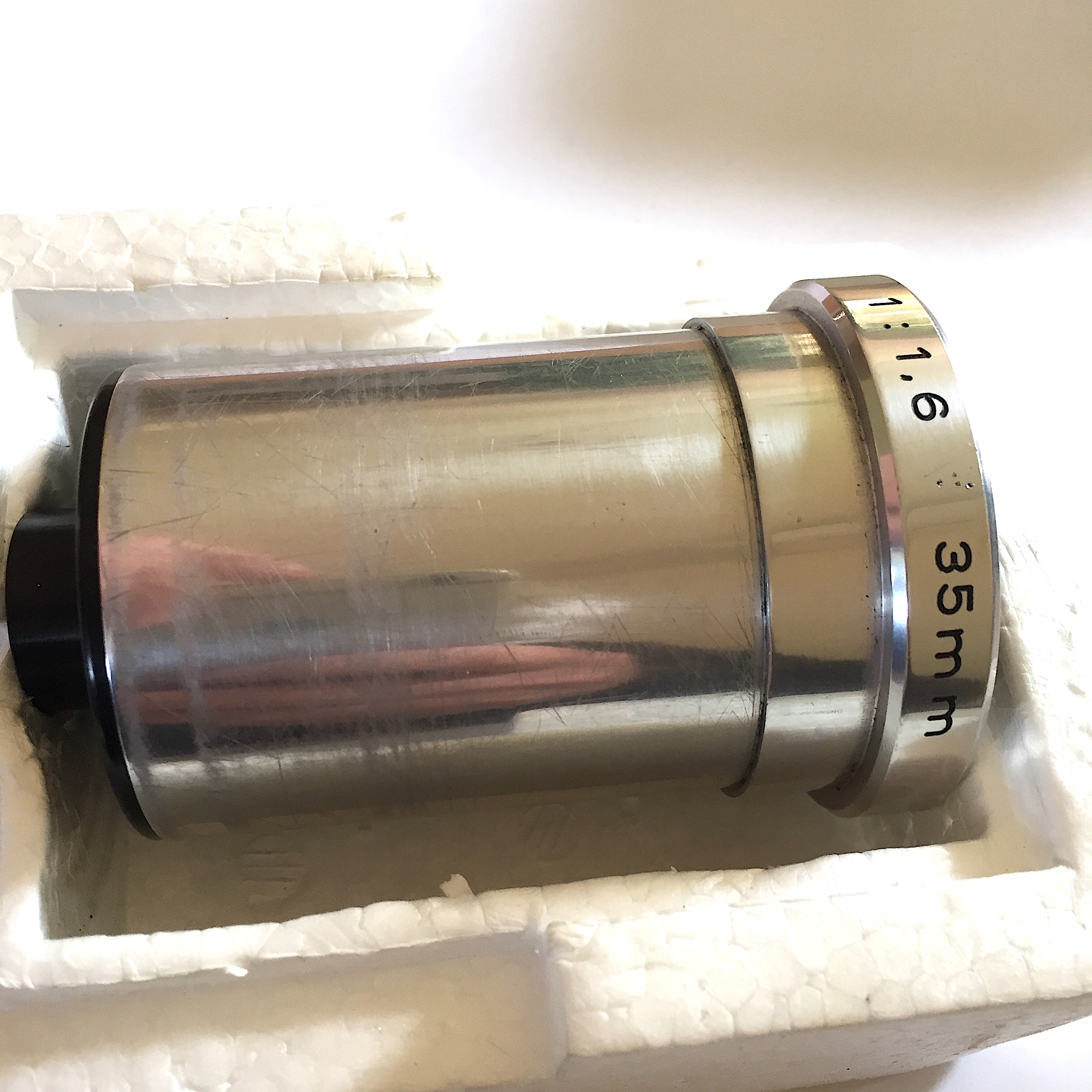 PL051 --16mm Projectie lens ASTRO KINO color 1:1.6 -  35mm voor filmprojectoren diameter 42,5mm, lens in goede staat en voor extra groot beeld, voor o.a. Eiki,Siemens tct.