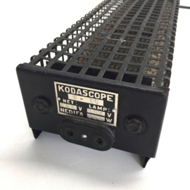Kodascope netvoeding voor o.a. oudere projectoren o.a. Kodak, Pathe etc., ingang  230  Volt, uitgang 115 volt 300 watt, werkt prima
