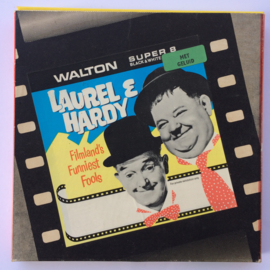 Nr.6514 -- Super 8 sound -- Laurel en Hardy The Midnight Patrol (1933) speelduur 20 minuten | Short, Comedy | 3 August 1933 (USA) zwartwit Engels gesproken de complete film in orginele doos