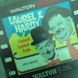 Nr.6533 --Super 8 sound, Laurel en Hardy Live Ghost, 120 meter zwartwit met Engels geluid in orginele Walton doos